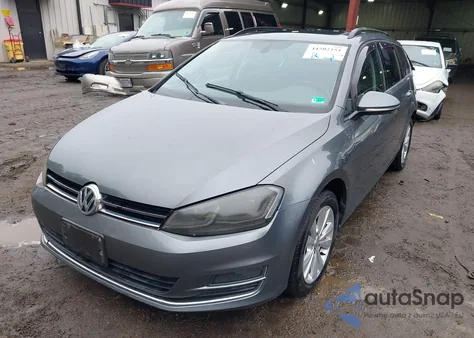 2015 Volkswagen Golf Sportwagen Tdi Se 4-Door z USA, uszkodzony, nr VIN 3VWFA7AU6FM519333